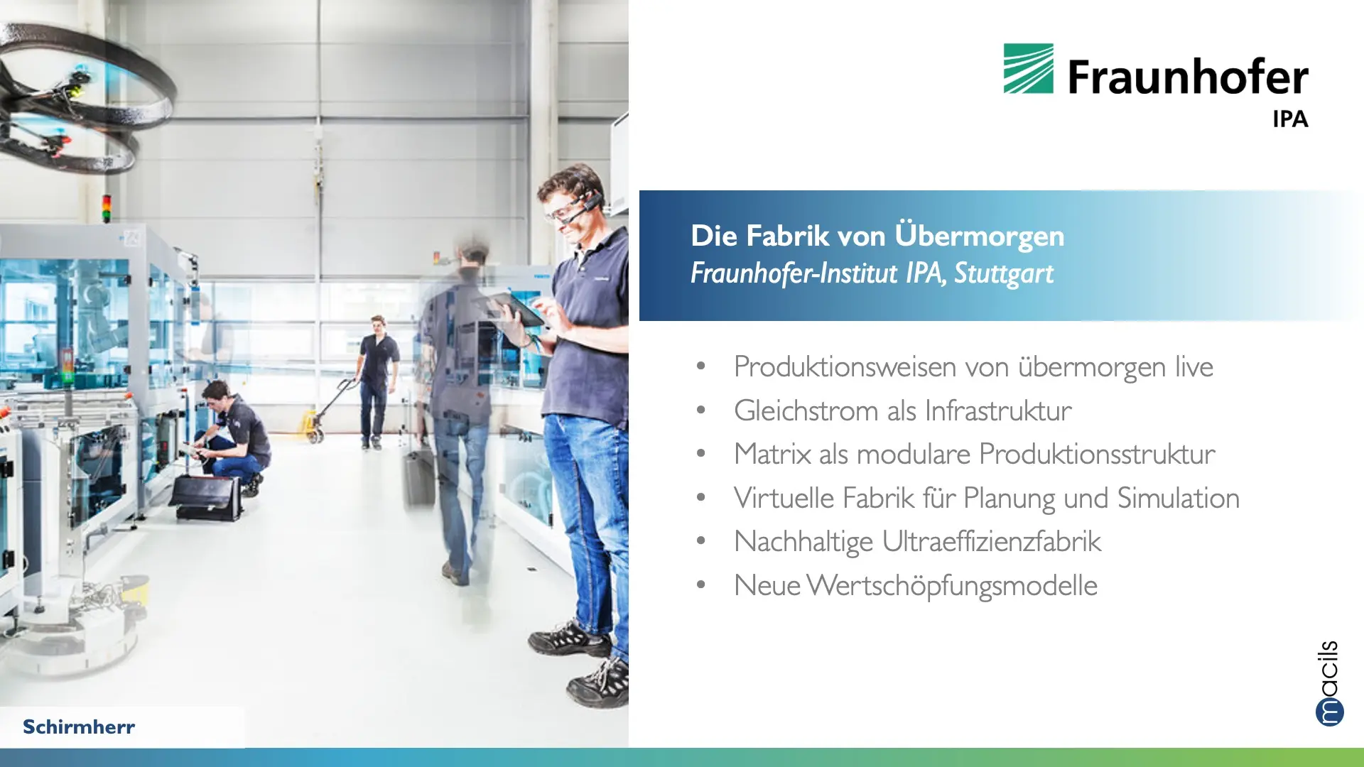 Fraunhofer IPA Fabrik der Zukunft mit Forschern, automatisierten Anlagen und moderner Industrie 4.0 Produktion